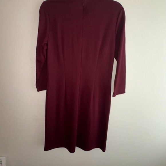NEW W/ TAGS J. McLaughlin Isabel 3/4 Sleeve Knot Front size M Burgundy Ponte - Picture 9 of 10